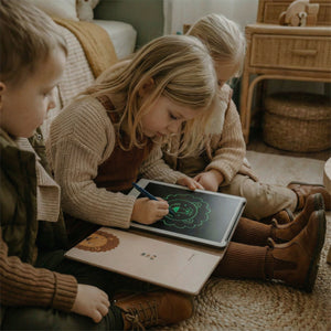 Grafiktablett mit Arbeitskarten zum Zeichnen – KidBook – Safari